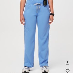 FIGS Kade Cargo Scrub Pant